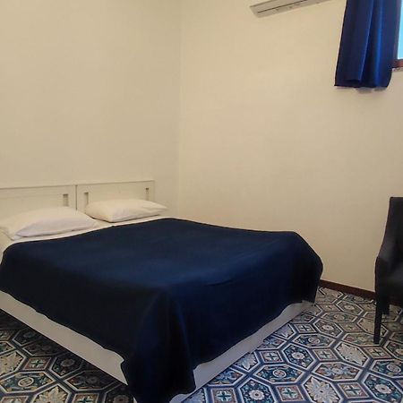 Villa Mary - Apartments Trani Chambre photo